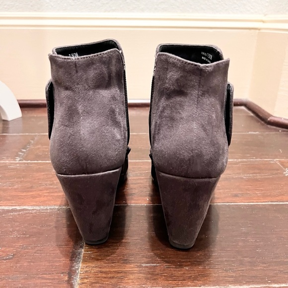 CL by Chinese Laundry Charcoal Ankle Booties - Picture 3 of 8